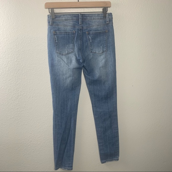 I&M- blue slightly ripped premium jeans mid rise - Picture 2 of 6